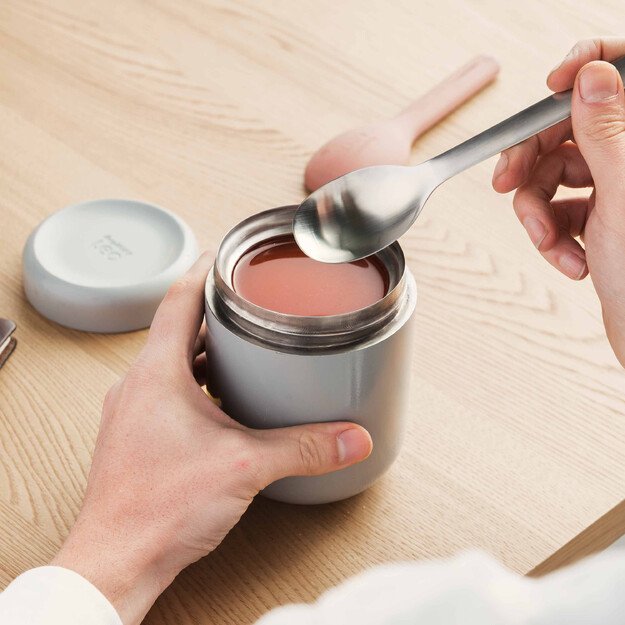 BergHOFF 0,50 l termodėžutė - termosas i&scaron; nerūdijančio plieno su 6 val. &scaron;ilumos i&scaron;laikymu ir plačiu atidarymu 