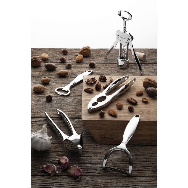 BergHOFF česnakų spaustuvas - cinko lydinio dizainas su dideliu skyriumi ir lengvai valomu pavir&scaron;iumi 