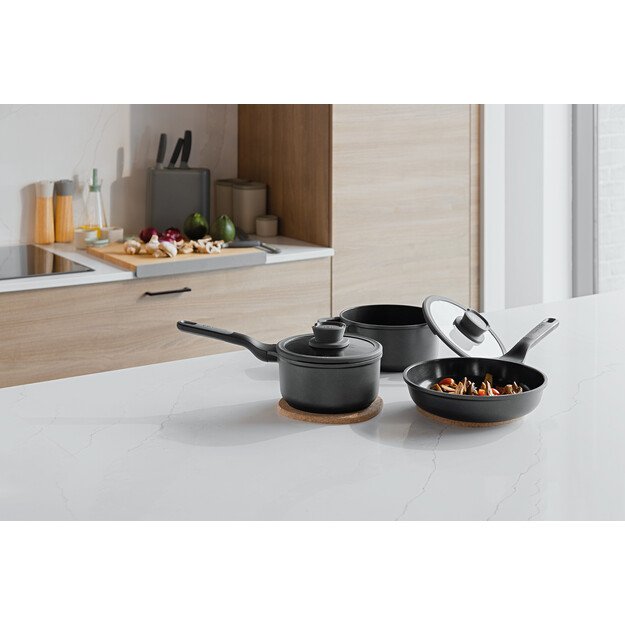 BergHOFF 5 dalių puodų rinkinys - Uqonic Downdraft serija su nepridegančia danga ir stikliniu dangčiu su sieteliu 