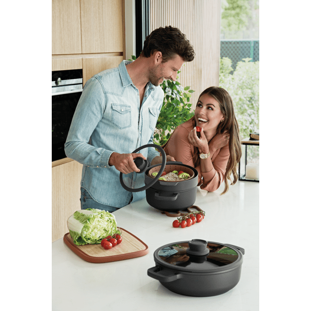 BergHOFF Stone+ 20 cm stiklinis dangtis - skaidrus su garų anga, silikoniniu kra&scaron;tu ir vėsiu laikymo mygtuku 