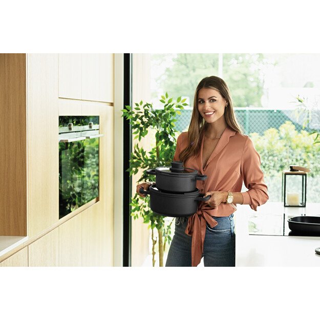 BergHOFF 24 cm puodas su dangčiu - Stone+ serija su CeraGreen danga ir dangteliu su šaukšto laikikliu 